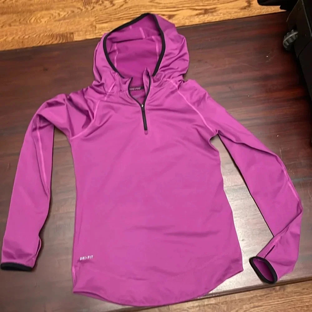 Nike Pro fleece lined hoodie girls size XL